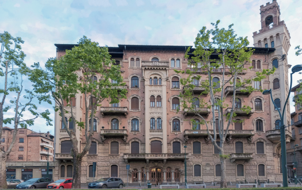 where to stay in Turin Cit Turin neighbourhood
