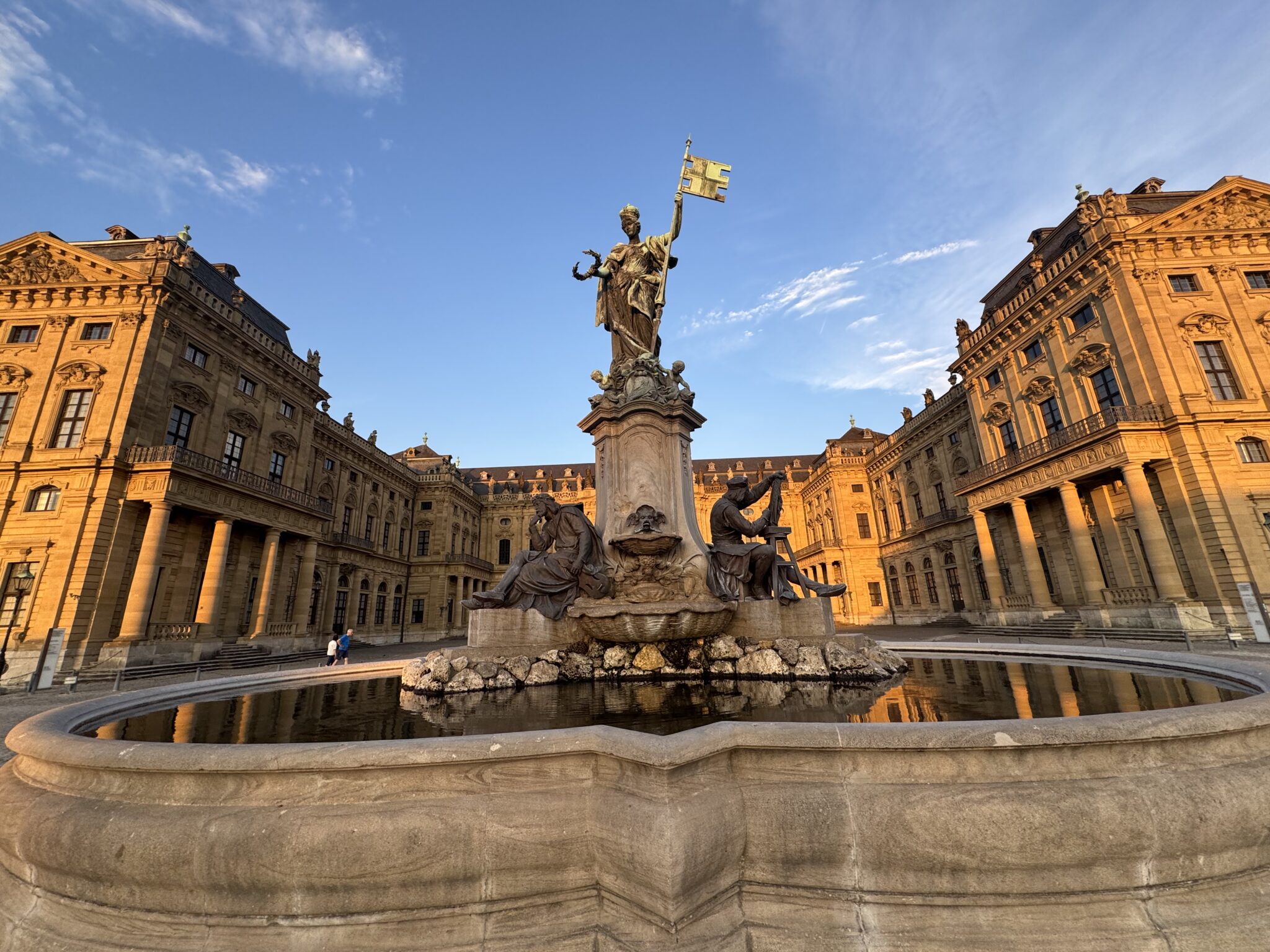Frankoniabrunnen fountain in front of the Würzburg Residence
